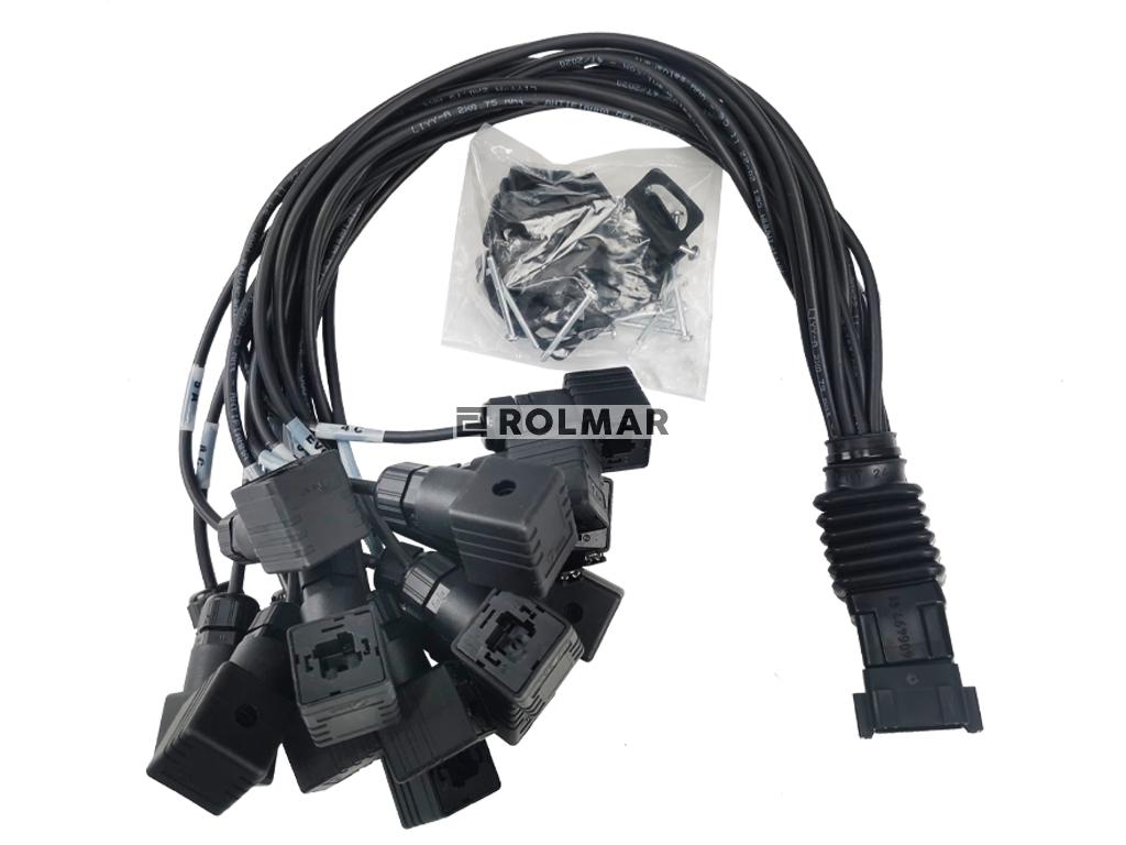 Przewód przedłużający końcowy L-0.5-0.8 mb. 17 wtyczek C18 (ITT 24 bieguny) do paneli sterowniczych