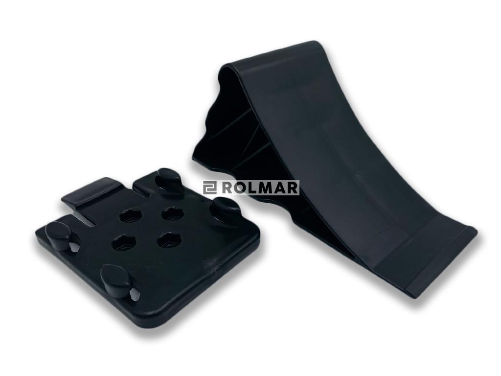 Klin pod koła z uchwytem czarny