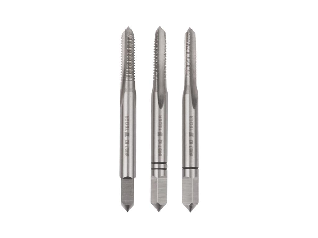 Komplet gwintowników ręcznych PROFESSIONAL, M4x0,70 (3 szt), (zdzierający, pośredni, wykańczający), stal M2, Teger