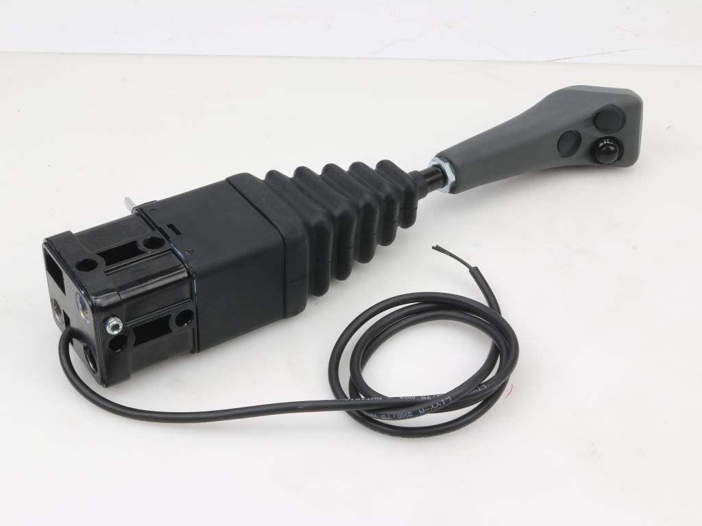 Joystick pod linki zakończone kulką z 1 przełącznikiem (z przyciskiem na kulkę IP-6019 JOYSTIKK) VOIMA