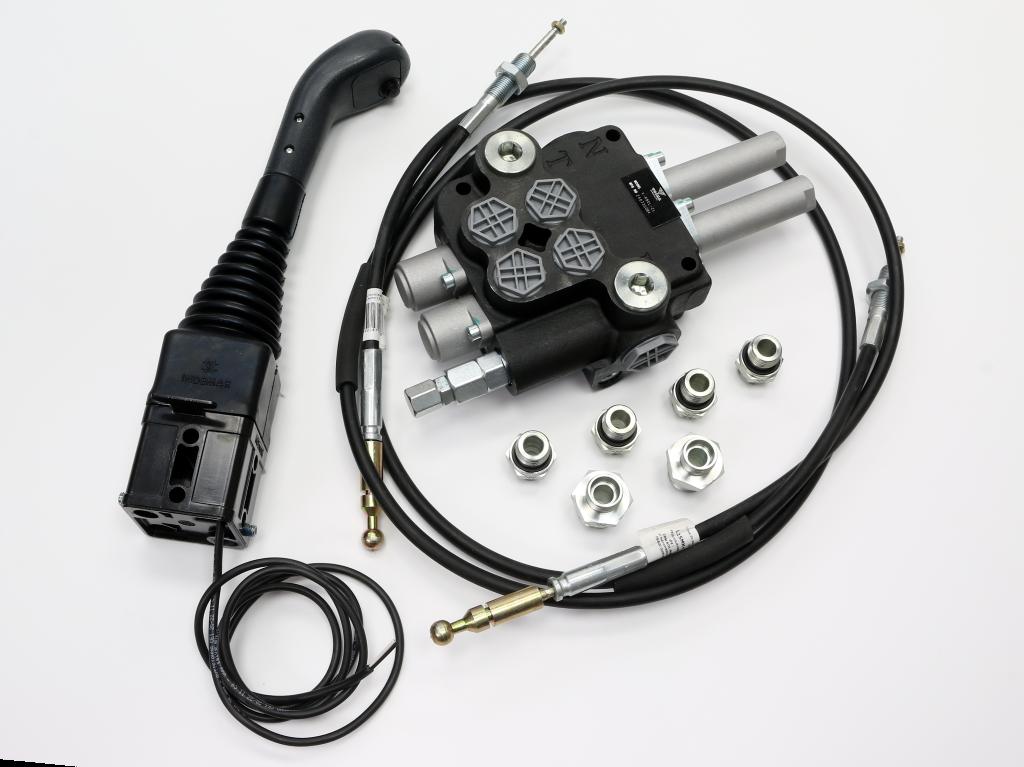 Zestaw do Ładowacz TUR -Rozdzielacz 80L 2-sekcyjny + Joystick z przyciskiem + Elementy złączne + Linki na kulkę 1500mm VOIMA