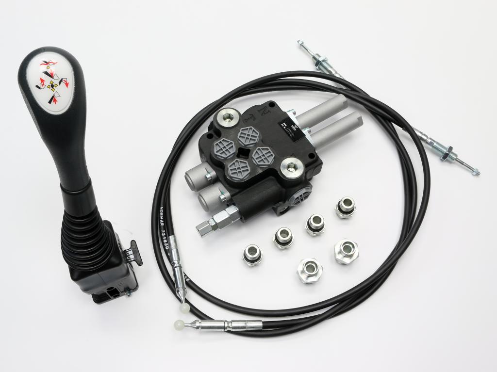 Zestaw do Ładowacz TUR -Rozdzielacz 80L 2-sekcyjny + Joystick bez przycisku + Elementy złączne + Linki na kulkę 2000mm VOIMA