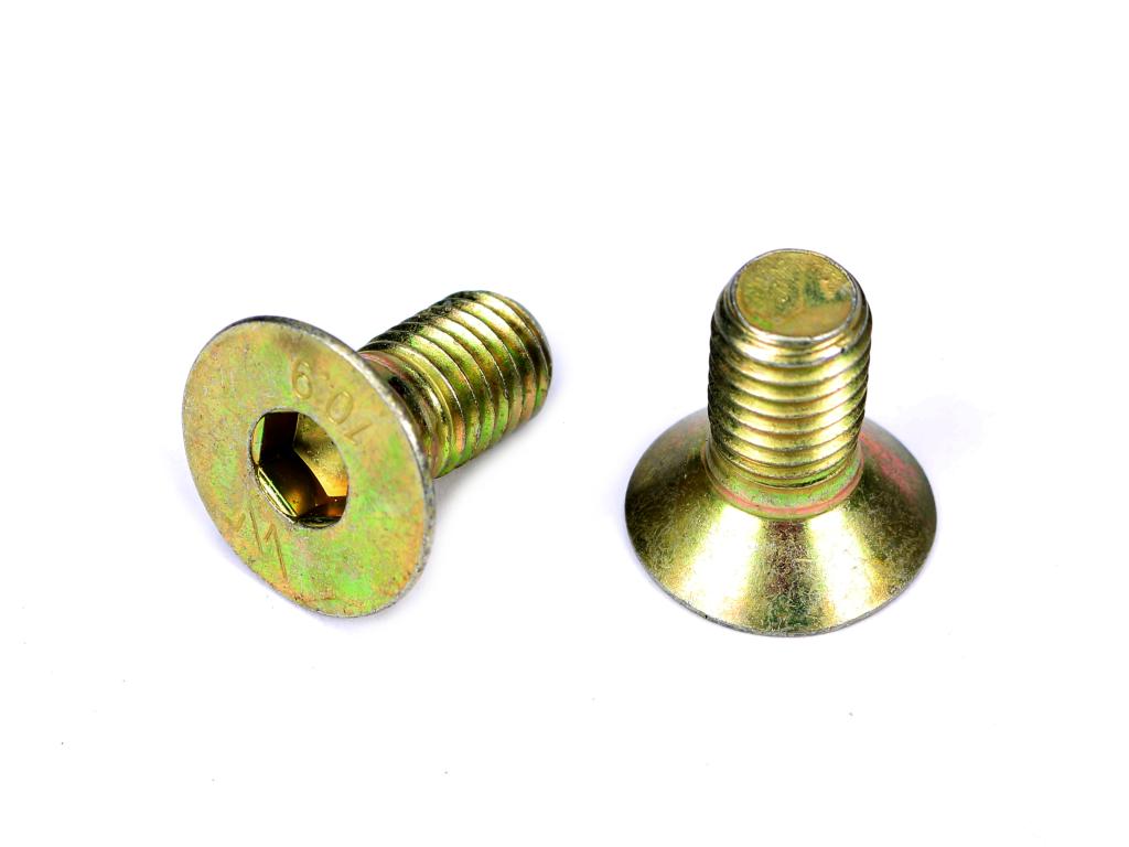 Śruba talerza M12x26 - imbus 10 Kosiarka rotacyjna Waryński ( sprzedawane po 10kg )