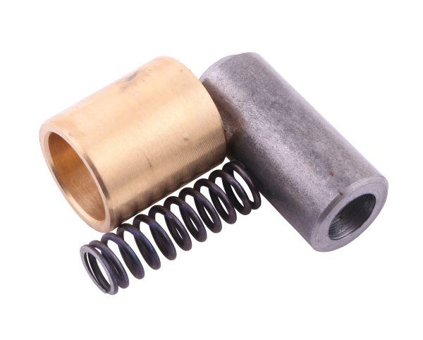 Zestaw naprawczy zabieraka ( sworzeń. tulejka. sprężyna ) kosiarka rotacyjna polska Waryński