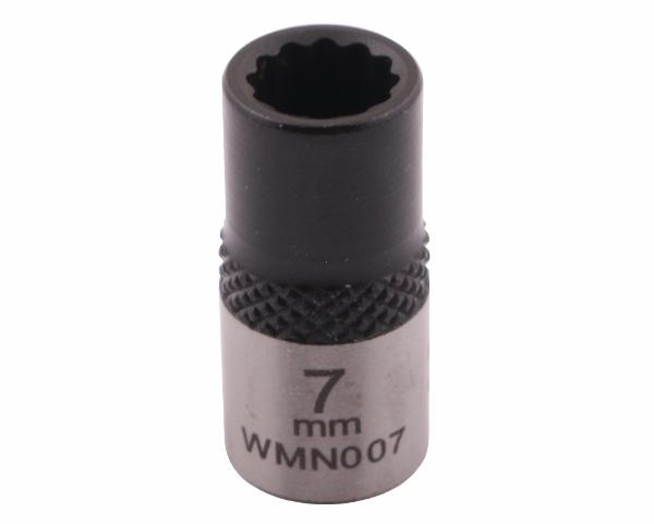 Nasadka dwunastokątna 1/4". 7 mm. CrV50BV30. DIN 3124. Waryński